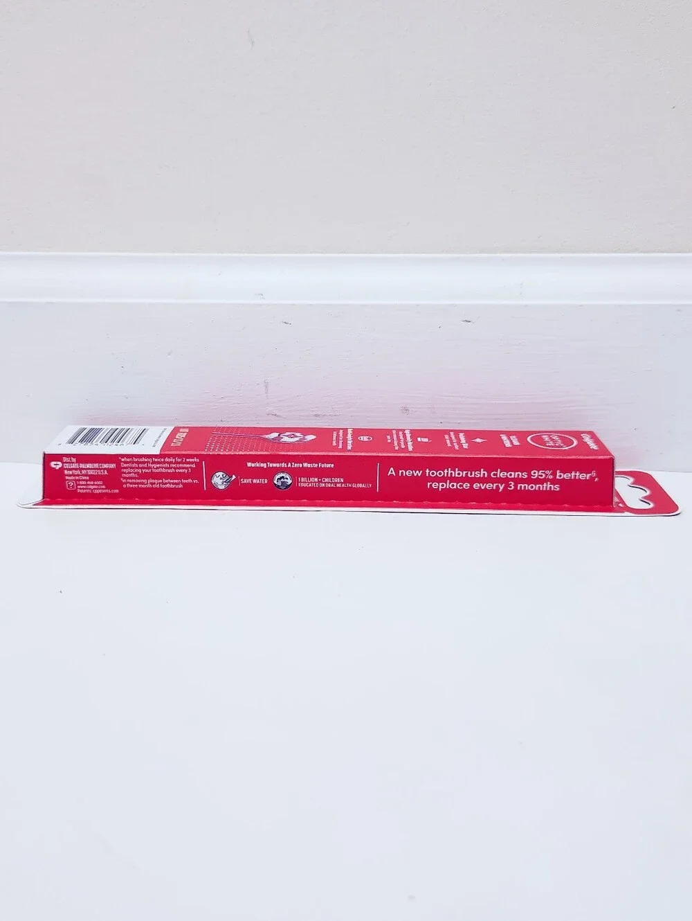 ⭐4/$15 Colgate Optic White Soft Toothbrush for Adults In White